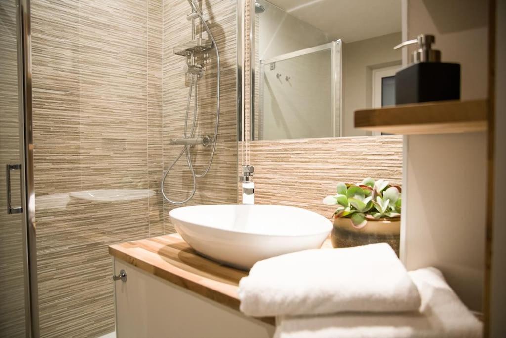 Buenas Noches Villa Standing Piscine & Wellness Boncelles Kültér fotó